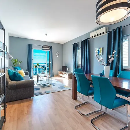 Summer Experience Apartment