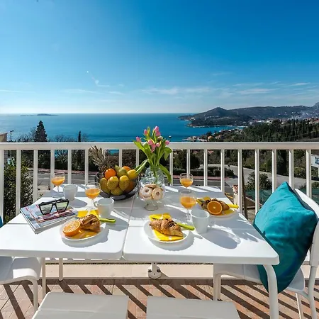Summer Experience Apartment